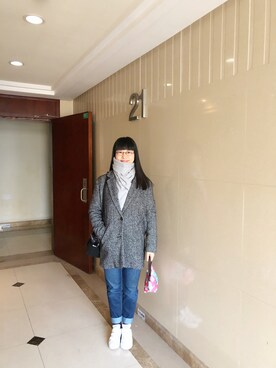 「Levi's（リーバイス）のアイテム（チェスターコート）」を使った、ジェーン ちゃんさん（レディース・158cm）の冬コーディネート