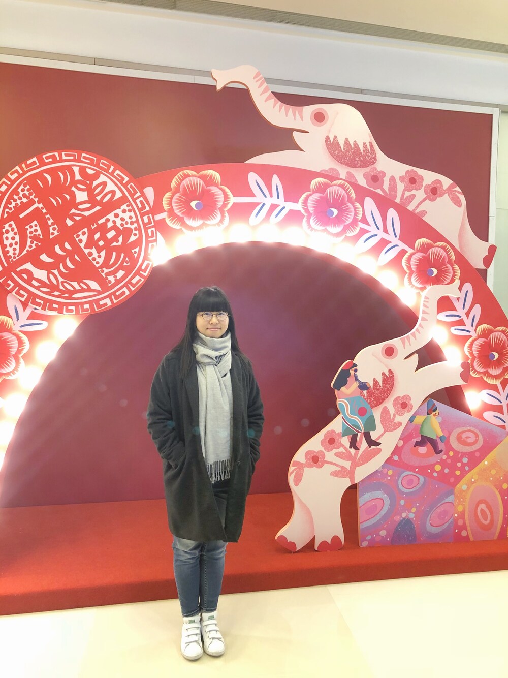 「大人カジュアル、outfit、スニーカー、今日のコーデ、シンプル、休日スタイル、冬、冬コーデ」｜「GUのアイテム（パーカー、グレー系）」を使った、ジェーン ちゃんさん（レディース・158cm）の冬コーディネートの1枚目の写真