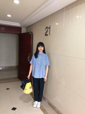 「通勤コーデ」｜「アイテム（雑貨/ホビー）」を使った、ジェーン ちゃんさん（レディース・157cm）の夏コーディネート