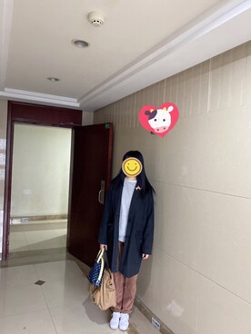 「アイテム（ブローチ/コサージュ）」を使った、ジェーン ちゃんさん（レディース・158cm）の春コーディネート