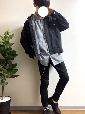 「ADRER（アドラー）のバラシシュウビッグデニムジャケット（デニムジャケット、ブラック系）」を使った、かっつーさん（メンズ・170cm）の冬コーディネート