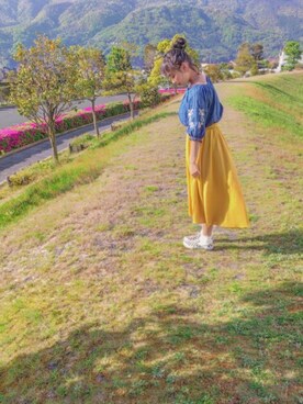 「ベルイエロー」｜「アイテム（スリッポン）」を使った、naoさん（レディース・158cm）の春コーディネート