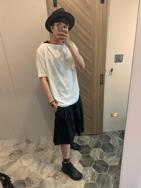 「FFIXXED STUDIOS（フィックスステュディオス）のアイテム（トップス）」を使った、花mikiさん（メンズ・187cm）の夏コーディネート