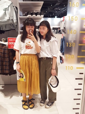 「travel」｜「アイテム（Tシャツ/カットソー）」を使った、evenさん（レディース・158cm）の秋コーディネート