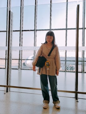 「travel」｜「アイテム（デニムパンツ）」を使った、evenさん（レディース・158cm）の夏コーディネート