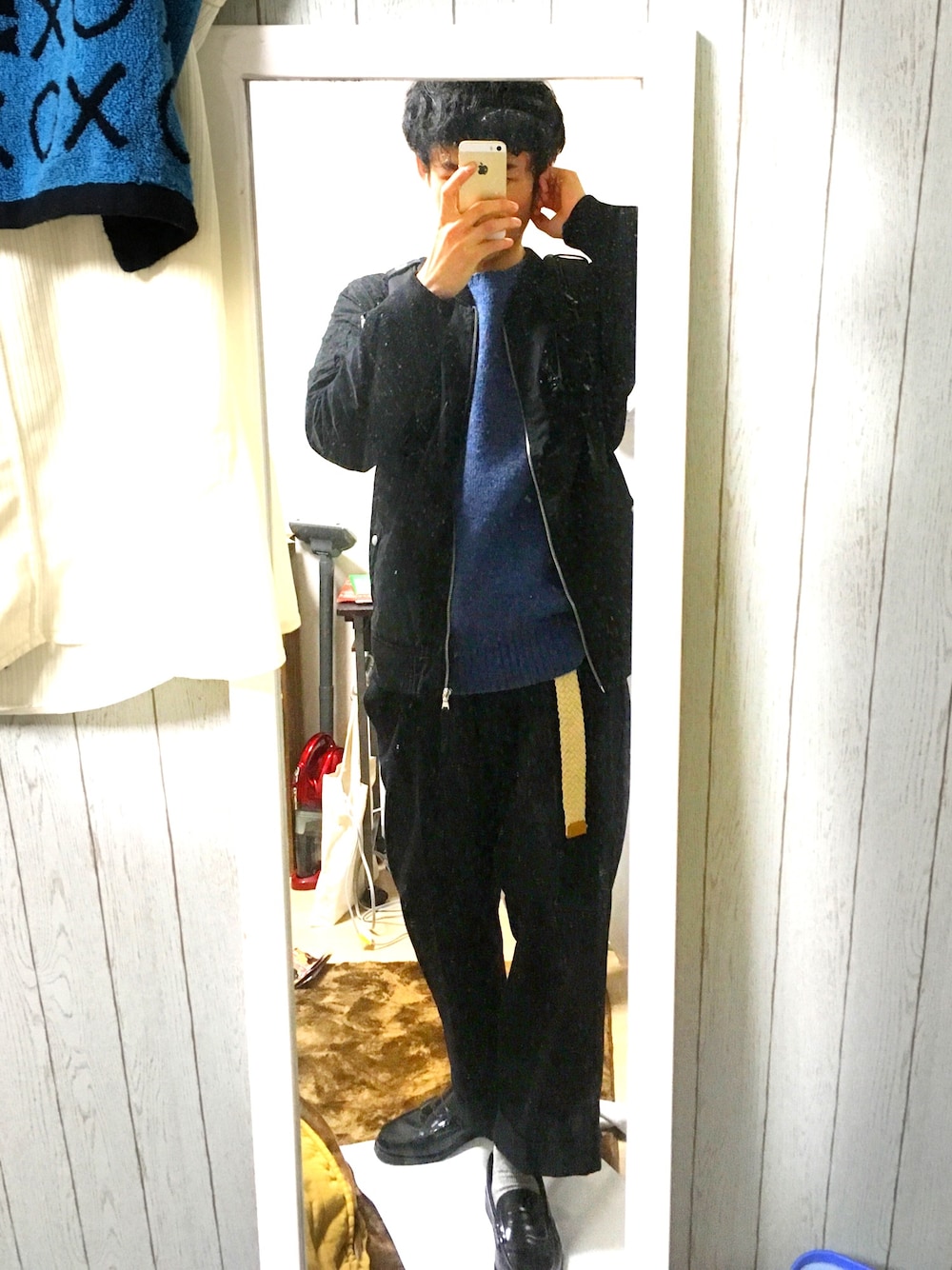 「POLO RALPH LAURENのメリノウール クルーネックセーター（ニット/セーター、ブルー系）」を使った、をぜきなをとさん（メンズ・172cm）の冬コーディネートの1枚目の写真