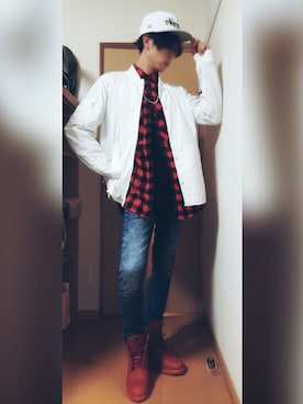 「白キャップ」｜「アイテム（ブルゾン）」を使った、KAZUYAさん（メンズ・182cm）の春コーディネート
