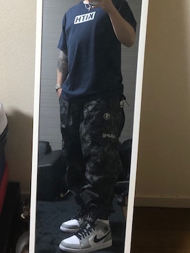 「AAPE BY A BATHING APE（エーエイプバイアベイシングエイプ）のアイテム（パンツ）」を使った、たつよくんさん（メンズ・175cm）の春コーディネート
