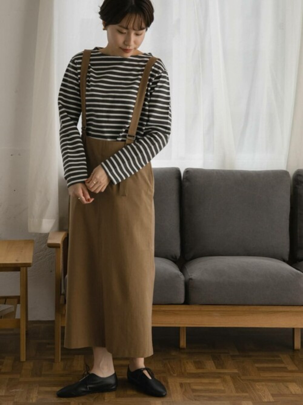 「ボーダー、サロペット、大人カジュアル、FORK&SPOON、シンプルコーデ、カジュアルコーデ、FORK&SPOON WOMEN」｜「FORK&SPOONのFORK&SPOON　サロペットスカート（スカート、イエロー系）」を使った、FORK&SPOON WOMENさん（レディース・161cm）の夏コーディネートの1枚目の写真