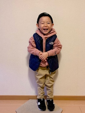 「Smoothy（スムージー）のアイテム（パンツ）」を使った、kan1208さん（キッズ・100cm）の冬コーディネート