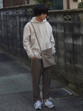 「LAKOLE（ラコレ）のアイテム（パーカー）」を使った、𝖲𝗍𝖾𝗅𝗈さん（メンズ・170cm）の秋コーディネート