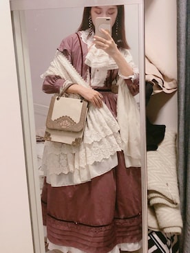 「axes femme（アクシーズファム）のアイテム（トートバッグ）」を使った、Samuさん（レディース・163cm）の秋コーディネート