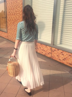 「UNIQLO（ユニクロ）のWOMEN シフォンプリーツスカート（スカート、ベージュ系）」を使った、𝚊 𝚔 𝚊 𝚗 𝚎さん（レディース・158cm）の春コーディネート