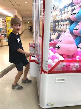 「MERLOT（メルロー）のロールキャップ6232（キャップ、ブラウン系）」を使った、ミニーさん（レディース）の夏コーディネート