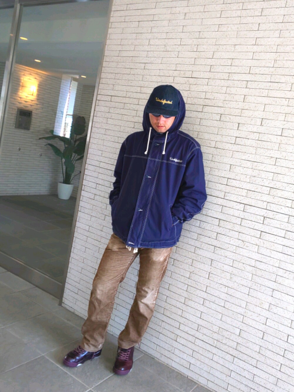 「大人カジュアル、カジュアル、ラフ、ストリートMIX、undefeated、bobson、NIKE、airjordan5、ナイキ、休日スタイル」｜「UNDEFEATED のアイテム（その他アウター、ブルー系）」を使った、ヨウchanさん（メンズ・173cm）の春コーディネートの1枚目の写真