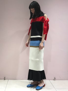 「AKIRANAKA（アキラナカ）のアイテム（ワンピース/ドレス）」を使った、Izuさん（レディース・164cm）の冬コーディネート