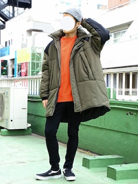 「Champion（チャンピオン）のアイテム（ニットキャップ/ビーニー）」を使った、WEGOさん（メンズ・177cm）の冬コーディネート