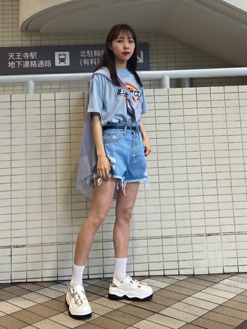 Wego Staffwegoさんのtシャツ カットソーを使ったコーディネート Zozotown