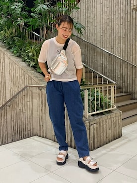 「アイテム（ボディバッグ/ウエストポーチ、シルバー系）」を使った、WEGOさん（レディース・163cm）の夏コーディネート