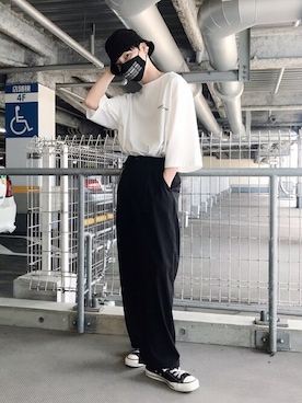 「ブラック×ホワイト」｜「アイテム（スラックス）」を使った、WEGOさん（メンズ・168cm）の夏コーディネート
