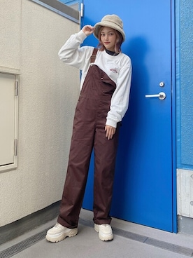 「ストリートカジュアル」｜「アイテム（オールインワン・サロペット）」を使った、WEGOさん（レディース・163cm）の秋コーディネート