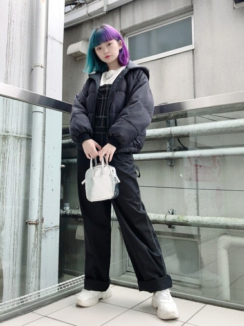 Wego Staffwegoさんのショルダーバッグを使ったコーディネート Zozotown