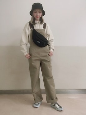 「ストリートカジュアル」｜「アイテム（オールインワン・サロペット）」を使った、WEGOさん（レディース・165cm）の秋コーディネート