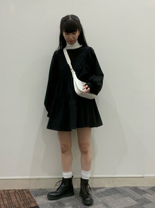 Wego Staffwegoさんのtシャツ カットソーを使ったコーディネート Zozotown