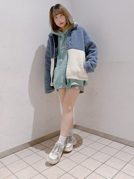 「サックスブルー」｜「アイテム（ブルゾン）」を使った、WEGOさん（レディース・154cm）の冬コーディネート