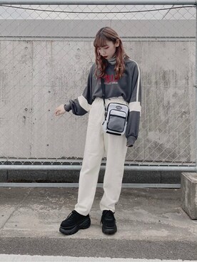 「バックロゴ」｜「アイテム（デニムパンツ）」を使った、WEGOさん（レディース・150cm）の冬コーディネート