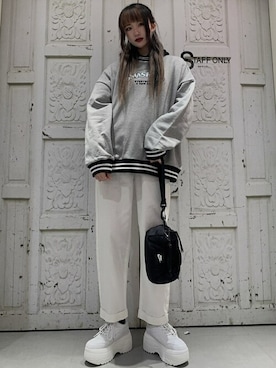 「NIKE(ナイキ)のアイテム(ショルダーバッグ)」を使った、WEGOさん(レディース・163cm)の冬コーディネート