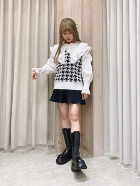 「WC（ダブル シー）のアイテム（ベスト）」を使った、WEGOさん（レディース・150cm）の春コーディネート