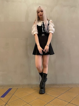 「オープンショルダー」｜「アイテム（ブーツ）」を使った、WEGOさん（レディース・157cm）の春コーディネート
