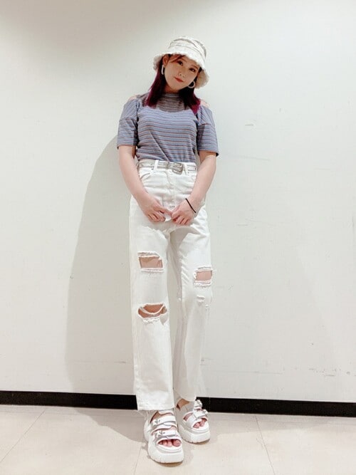 Wego Staffwegoさんのデニムパンツを使ったコーディネート Zozotown