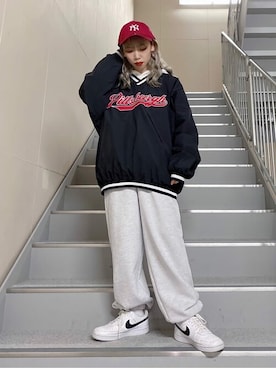 「レッド」｜「アイテム（スウェットパンツ）」を使った、WEGOさん（レディース・150cm）の冬コーディネート