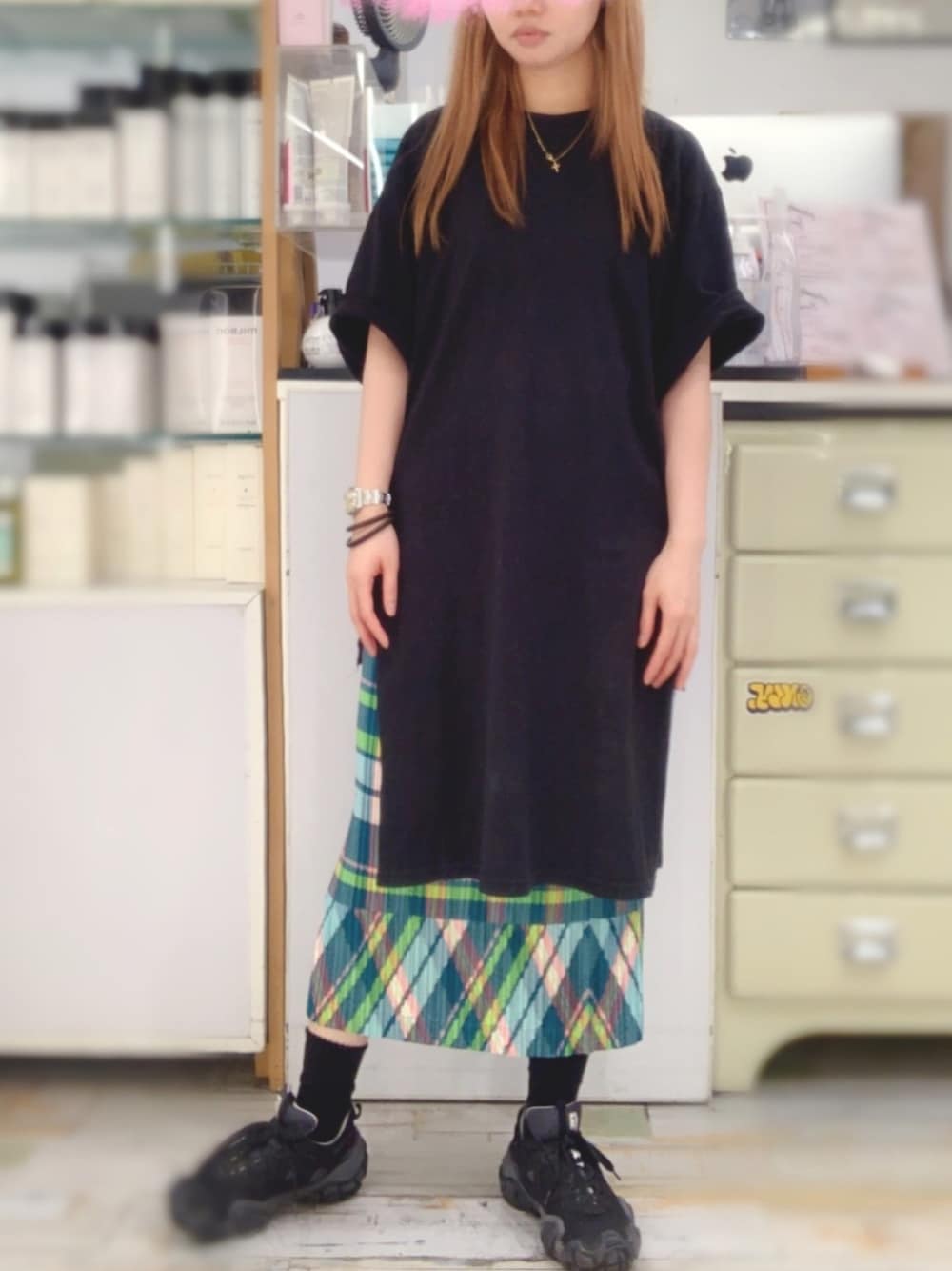 「ootd、夏、球鞋、ISSEY MIYAKE、black、ACNE」｜「Acne StudiosのAcne Studios - Bolzter Suede And Mesh Trainers - Womens - Black（スニーカー、ブラック系）」を使った、elppaKさん（レディース・161cm）の夏コーディネートの1枚目の写真