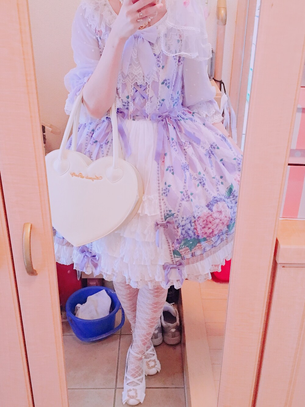「春夏コーデ、angelicpretty、ロリータ、ラベンダー」｜「Angelic Prettyのアイテム（ワンピース/ドレス、パープル系）」を使った、Rinoさん（レディース・164cm）の春コーディネートの1枚目の写真