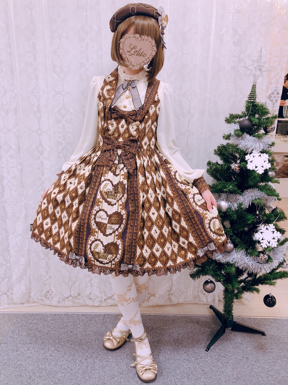 「冬コーデ、チョコレート、ブラウン、angelicpretty、ロリータ」｜「Angelic Prettyのアイテム（ワンピース/ドレス、ブラウン系）」を使った、Rinoさん（レディース・164cm）の冬コーディネートの1枚目の写真