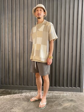 「Saturdays NYC（サタデーズ ニューヨークシティ ）のアイテム（サンダル）」を使った、RYOJIさん（メンズ・174cm）の夏コーディネート