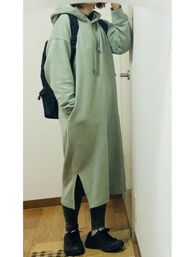 「UNIQLO（ユニクロ）のアイテム（ワンピース、グリーン系）」を使った、あやＰさん（レディース）の春コーディネート