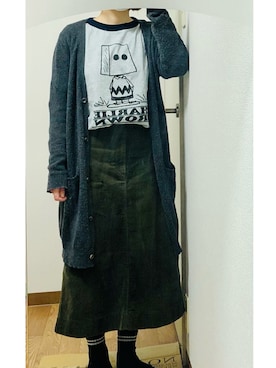 「UNIQLO（ユニクロ）のコーデュロイロングスカート（ハイウエスト・丈標準77～79cm）（スカート、グリーン系）」を使った、あやＰさん（レディース）の春コーディネート