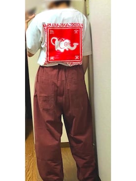「MERLOT（メルロー）のサイドラインワイドテーパードパンツ1604（その他パンツ、レッド系）」を使った、あやＰさん（レディース）の春コーディネート