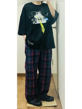 「GU（ジーユー）のアイテム（Tシャツ/カットソー、ブラック系）」を使った、あやＰさん（レディース）の春コーディネート