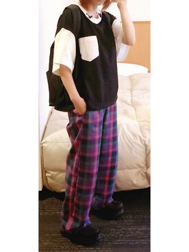 「DOUBLE NAME（ダブルネーム）のドロストＴＥＥ（Tシャツ/カットソー、ブラック系）」を使った、あやＰさん（レディース）の夏コーディネート