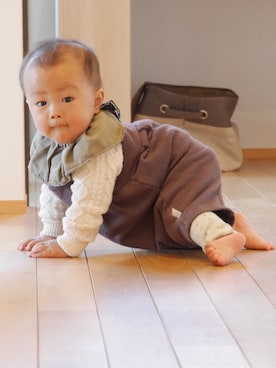 「アイテム（スタイ/よだれかけ、グリーン系）」を使った、はるさん（キッズ・70cm）の冬コーディネート