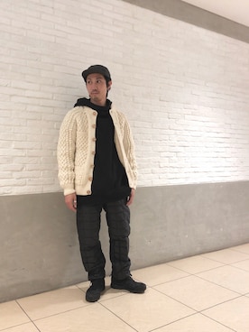 「inov-8（イノヴェイト）のアイテム（シューズ）」を使った、SAKAZAKIさん（メンズ・167cm）の冬コーディネート