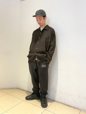 「MANASTASH（マナスタッシュ）のアイテム（スウェットパンツ）」を使った、SAKAZAKIさん（メンズ・167cm）の冬コーディネート