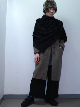 「Yves Saint Laurent（イヴサンローラン）のアイテム（チェスターコート）」を使った、NAOTO ARAさん（メンズ・165cm）の冬コーディネート