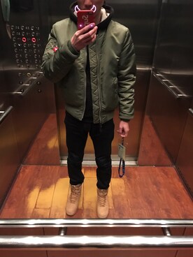 「Alpha Industries（アルファインダストリーズ）のアイテム（ナイロンジャケット）」を使った、贺磊_HLeeさん（メンズ・180cm）の冬コーディネート