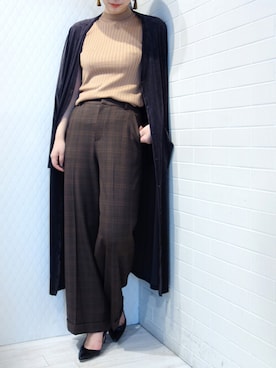「AULA（アウラ）のアイテム」を使った、レーヴルさん（レディース・163cm）の秋コーディネート